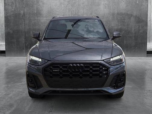 2024 Audi Q5 45 S line Premium