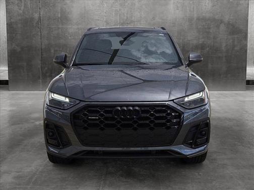 2024 Audi Q5 45 S line Premium
