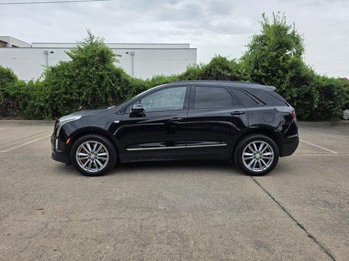 2023 Cadillac XT5 Sport