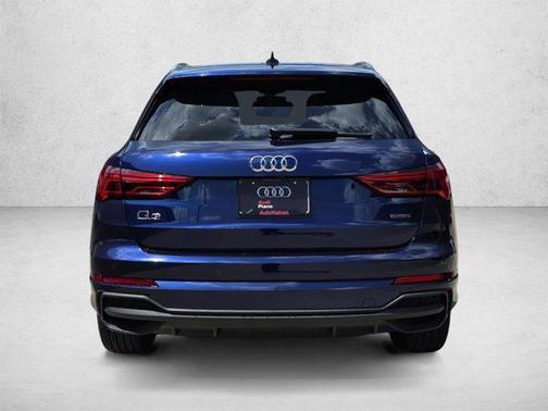 Navarra Blue Metallic 2025 Audi Q3 Premium 45 TFSI S line quattro Tiptronic