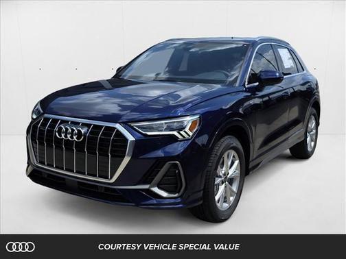 2025 Audi Q3 Premium 45 TFSI S line quattro Tiptronic