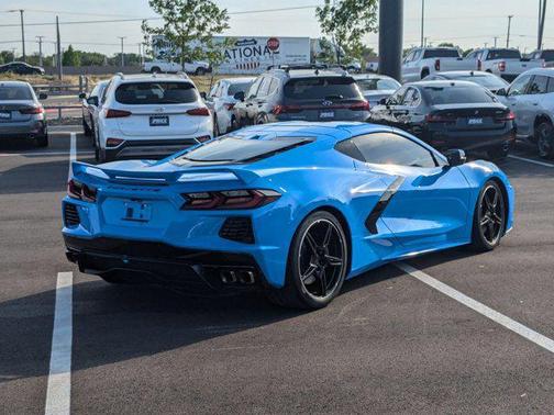 2022 Chevrolet Corvette Stingray w/3LT