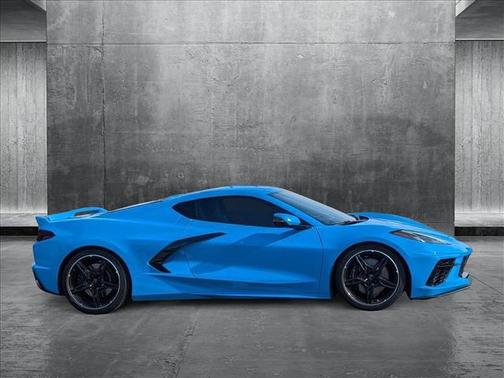 2022 Chevrolet Corvette Stingray w/3LT
