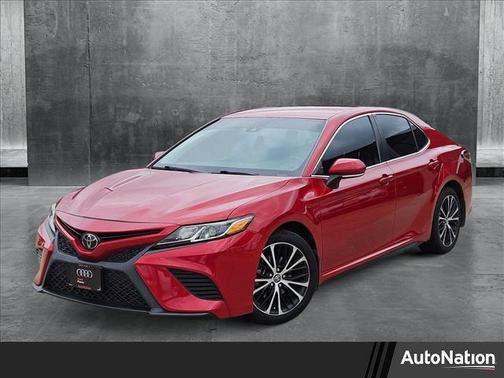 2019 Toyota Camry SE