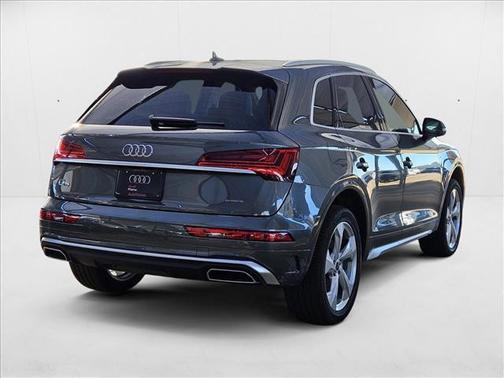 2025 Audi Q5 45 S line Premium Plus
