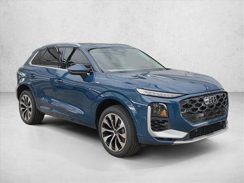 Malpelo Blue Metallic 2026 Audi Q3 TFSI quattro S tronic