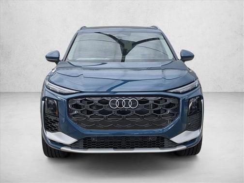 Malpelo Blue Metallic 2026 Audi Q3 TFSI quattro S tronic