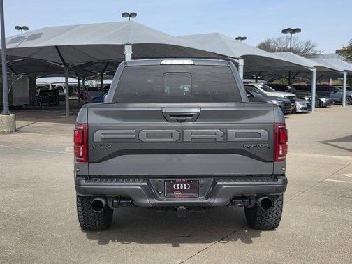 2020 Ford F-150 Raptor