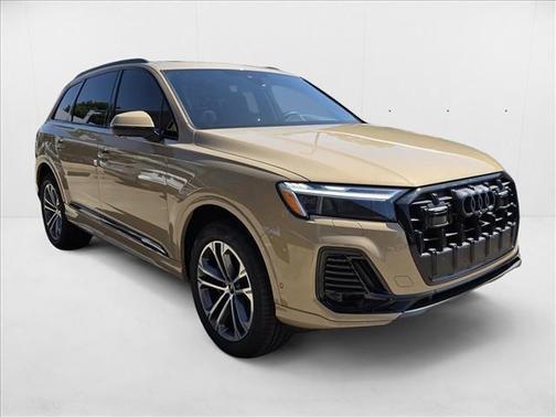 2025 Audi Q7 45 Premium