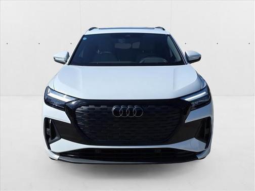 2025 Audi Q4 e-tron Premium Plus 55 quattro