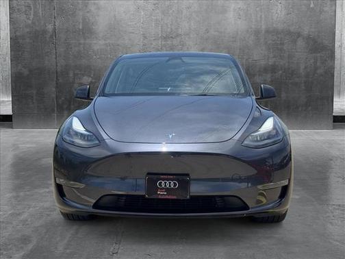 2025 Tesla Model Y Long Range Dual Motor All-Wheel Drive