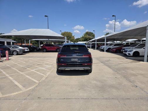 2021 Audi Q5 45 Prestige
