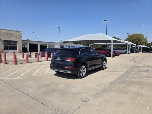2021 Audi Q5 45 Prestige