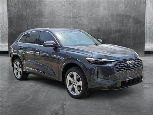 2025 Audi Q5 Premium Plus