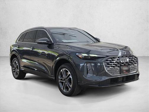 2026 Audi Q5 Premium TFSI quattro S tronic