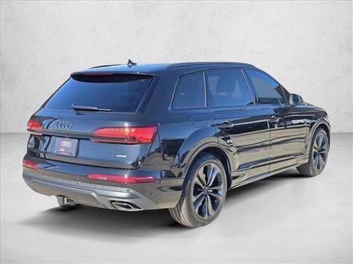 2026 Audi Q7 55 Premium Plus