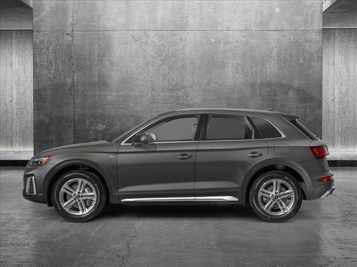 2025 Audi Q5 55 S line Premium Plus