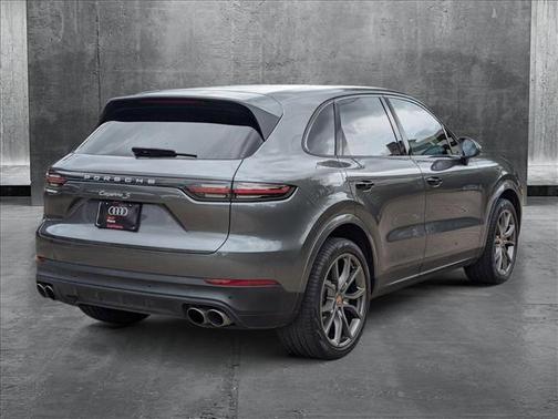 2019 Porsche Cayenne S