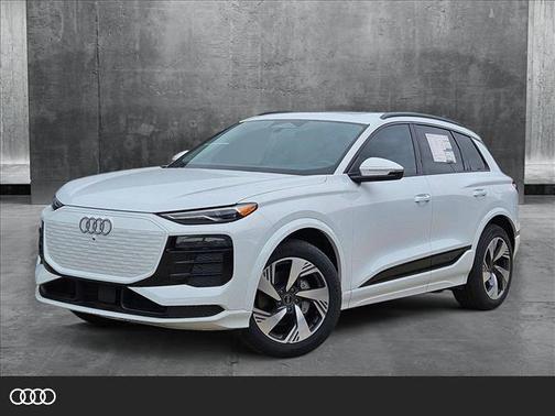 2025 Audi Q6 e-tron Premium quattro