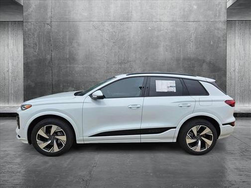 2025 Audi Q6 e-tron Premium quattro