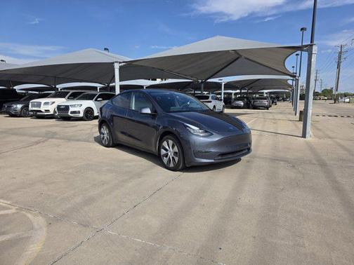 2023 Tesla Model Y Long Range Dual Motor All-Wheel Drive