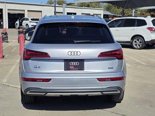 2023 Audi Q5 40 Premium
