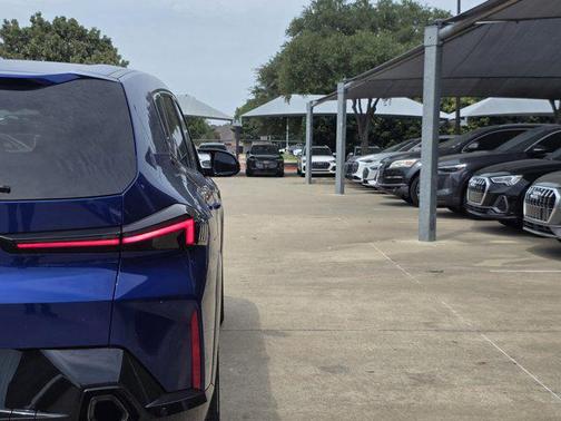 2024 BMW XM Sports Activity Vehicle