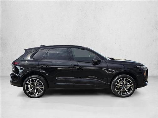 Mythos Black Metallic 2026 Audi Q3 TFSI quattro S tronic