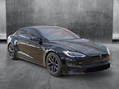 2021 Tesla Model S Plaid
