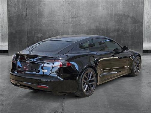2021 Tesla Model S Plaid