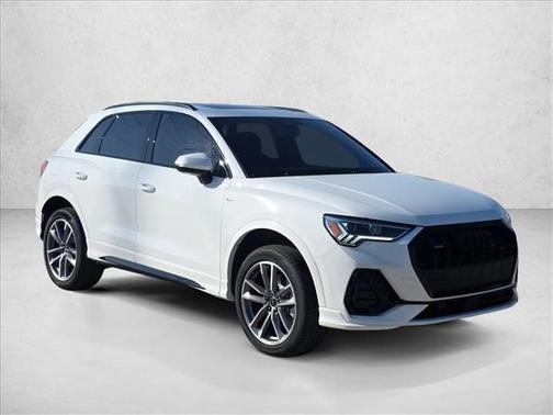 2025 Audi Q3 Premium 45 TFSI S line quattro Tiptronic