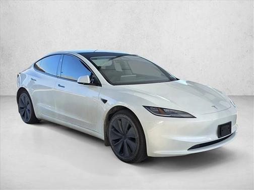 2025 Tesla Model 3 Long Range