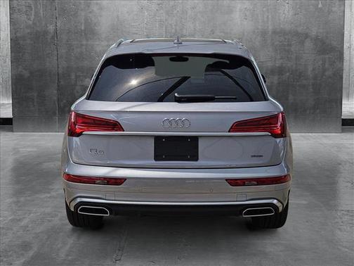 2024 Audi Q5 55 S line Premium Plus