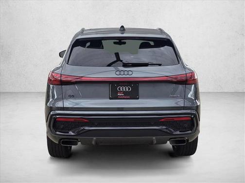 Daytona Gray Metallic 2026 Audi Q5 Premium Plus TFSI quattro S tronic