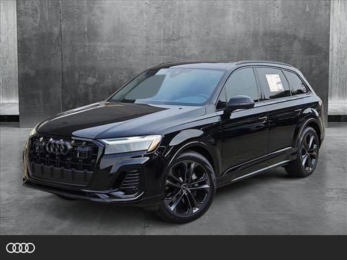 2025 Audi Q7 55 Premium Plus