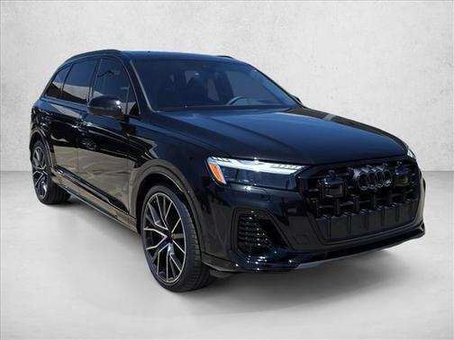 2025 Audi Q7 55 Prestige