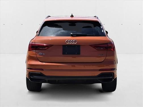 2022 Audi Q3 45 S line Premium