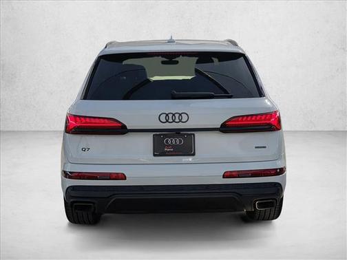 2026 Audi Q7 55 Premium Plus
