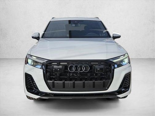 Glacier White Metallic 2026 Audi Q7 55 Premium Plus