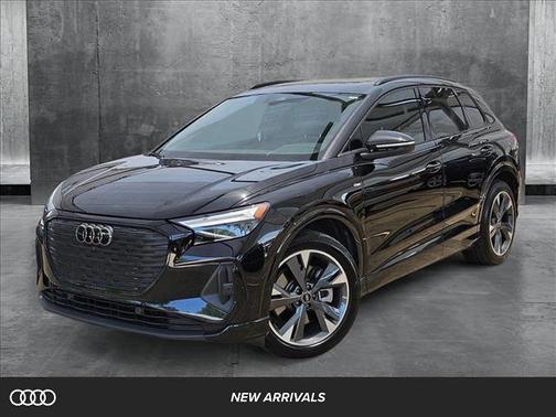 2024 Audi Q4 e-tron Premium Plus 55 quattro