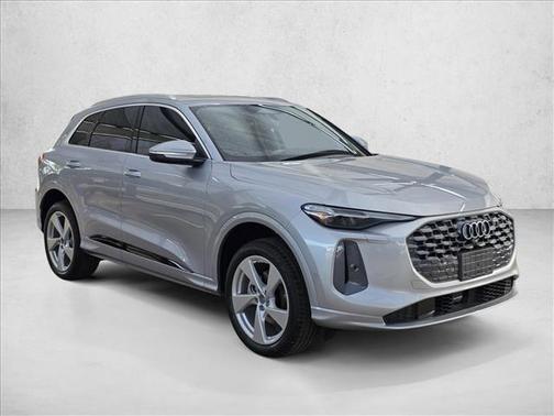 2026 Audi Q5 Premium Plus TFSI quattro S tronic