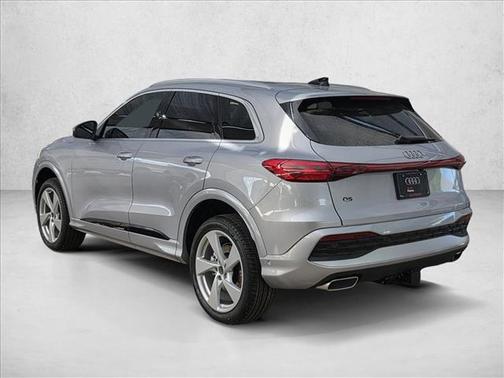 2026 Audi Q5 Premium Plus TFSI quattro S tronic