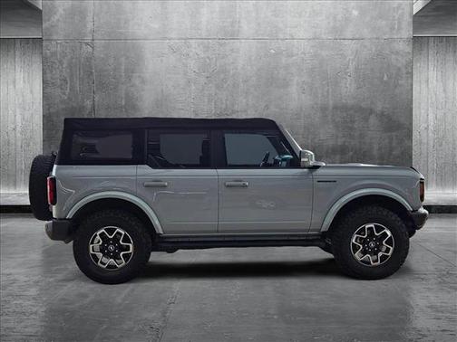 2021 Ford Bronco Outer Banks