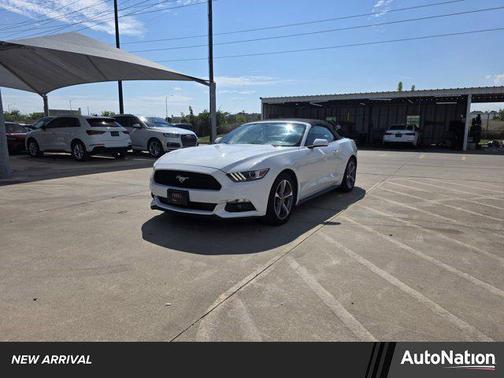 2016 Ford Mustang V6