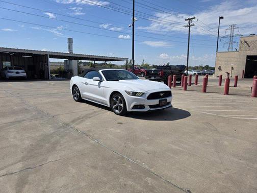 2016 Ford Mustang V6