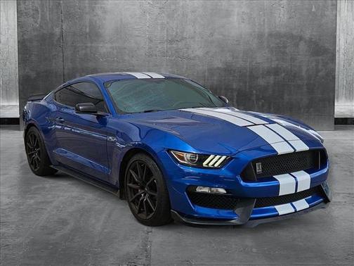2017 Ford Shelby GT350 Base