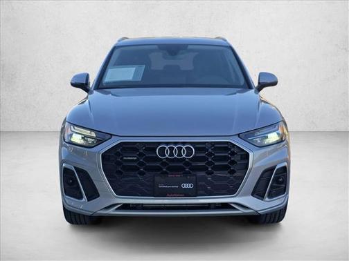 2022 Audi Q5 45 S line Premium