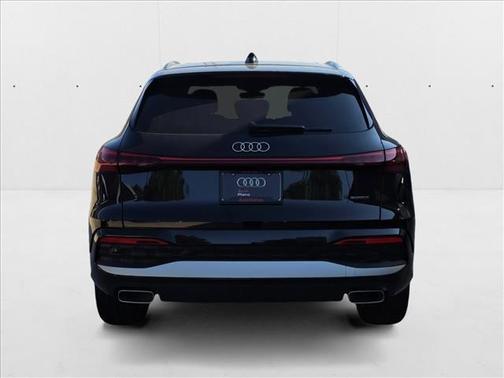 2025 Audi Q5 Premium