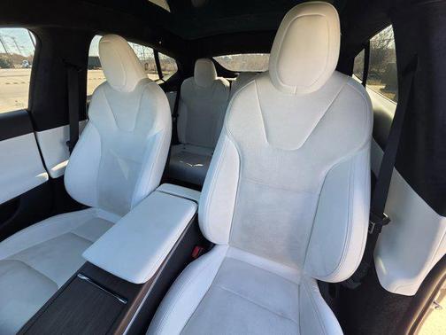 2022 Tesla Model S Dual Motor All-Wheel Drive