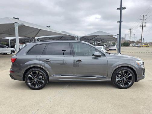 2026 Audi Q7 55 Premium Plus